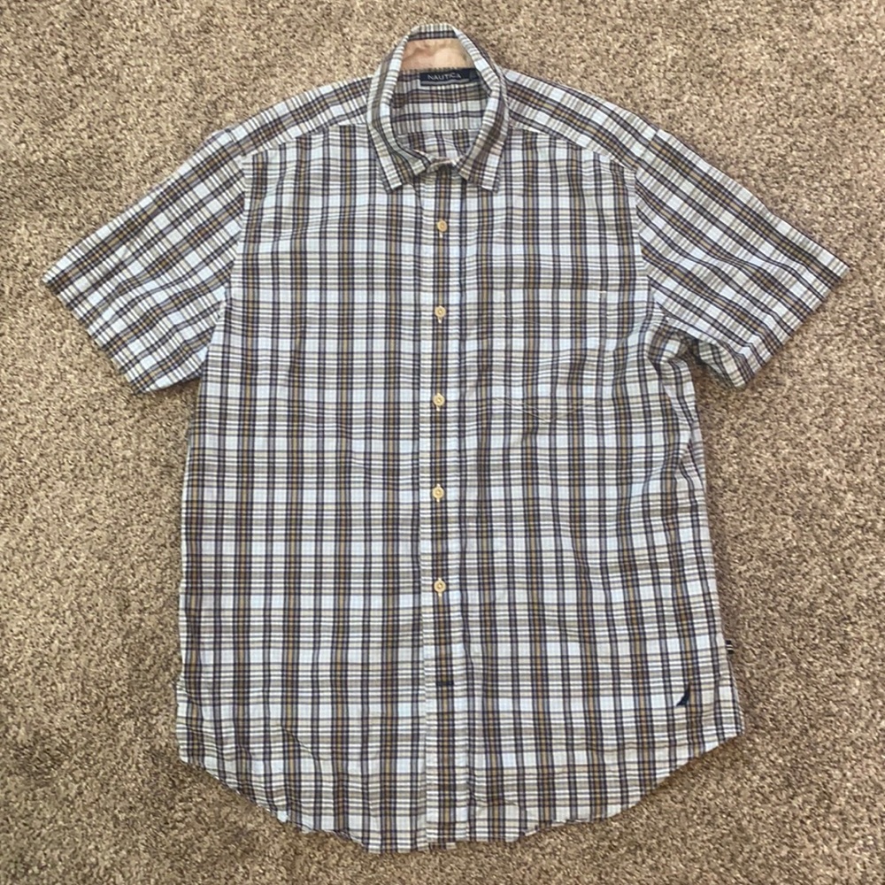 Nautica Short Sleeve Button Down Men’s Shirt